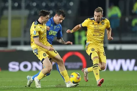 أودينيزي يعزز موقعه في الدوري الإيطالي بفوز مهم على ليتشي